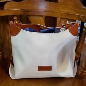 Dooney & Bourke Shoulder bag